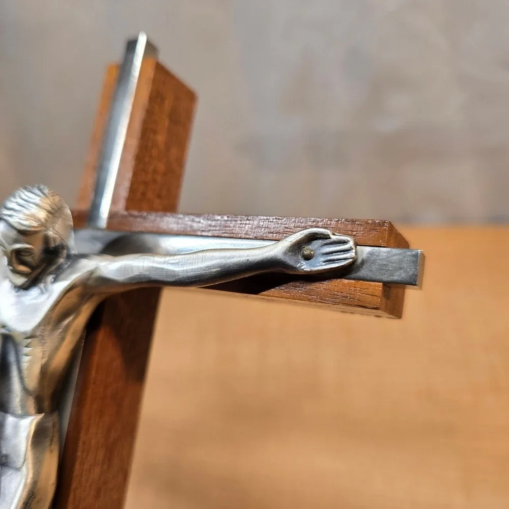Heavy Wooden and Metal‎ Cross Crucifix Jesus Wall Hanging Vintage 12